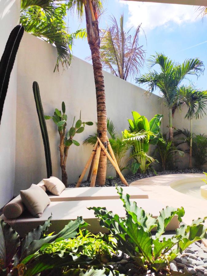 Villa Feh Bali By House Of Winds - Neo Tropical Eden Near Canggu Kerobokan Екстериор снимка