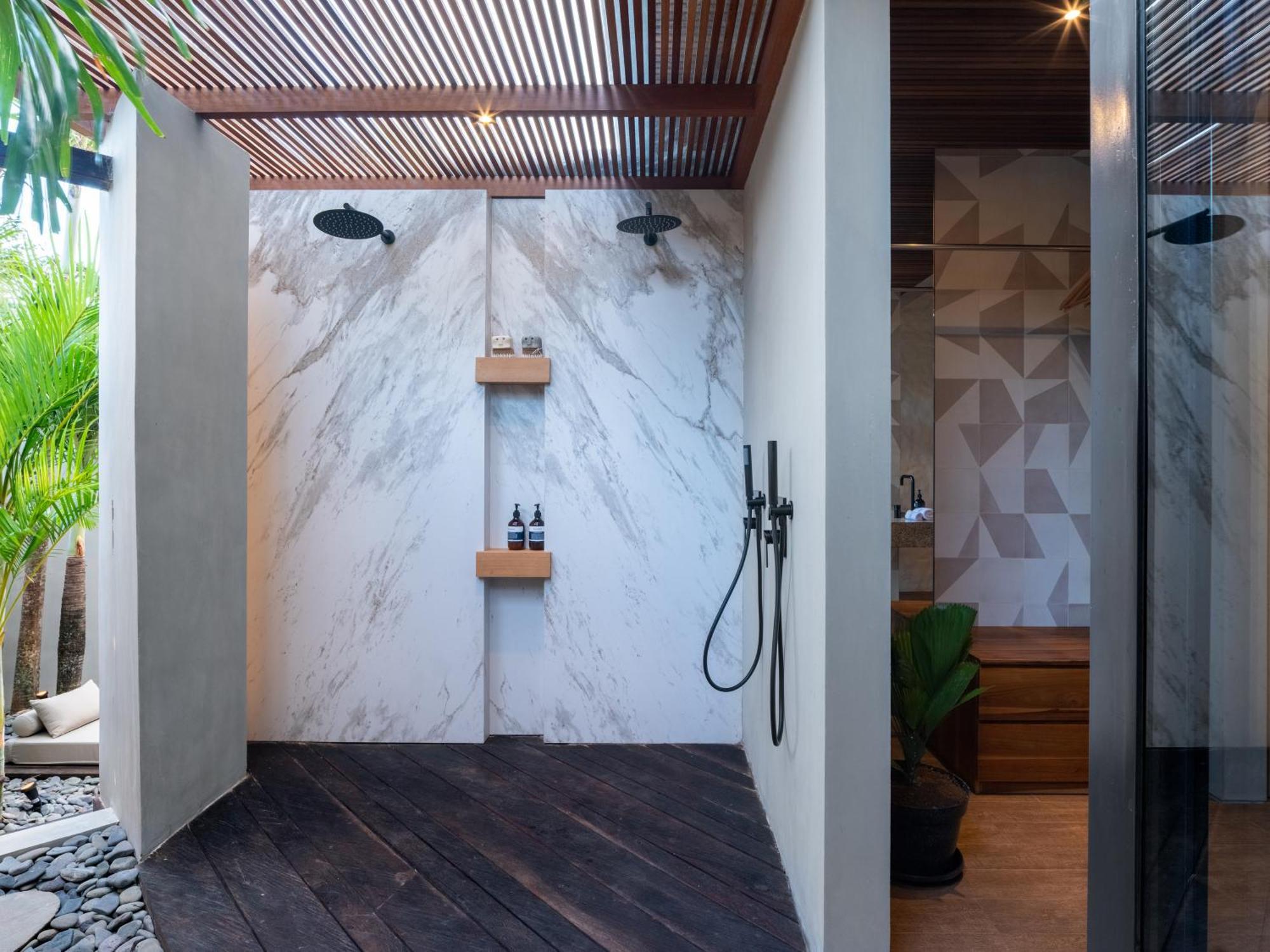 Villa Feh Bali By House Of Winds - Neo Tropical Eden Near Canggu Kerobokan Екстериор снимка